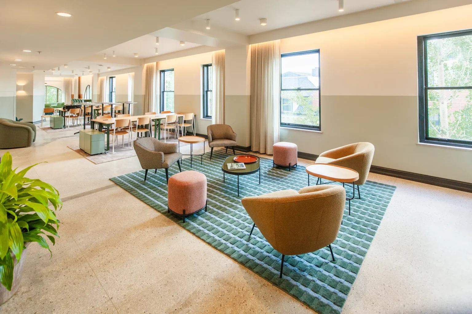 the iron works lounge arranged as a coworking and relaxation space