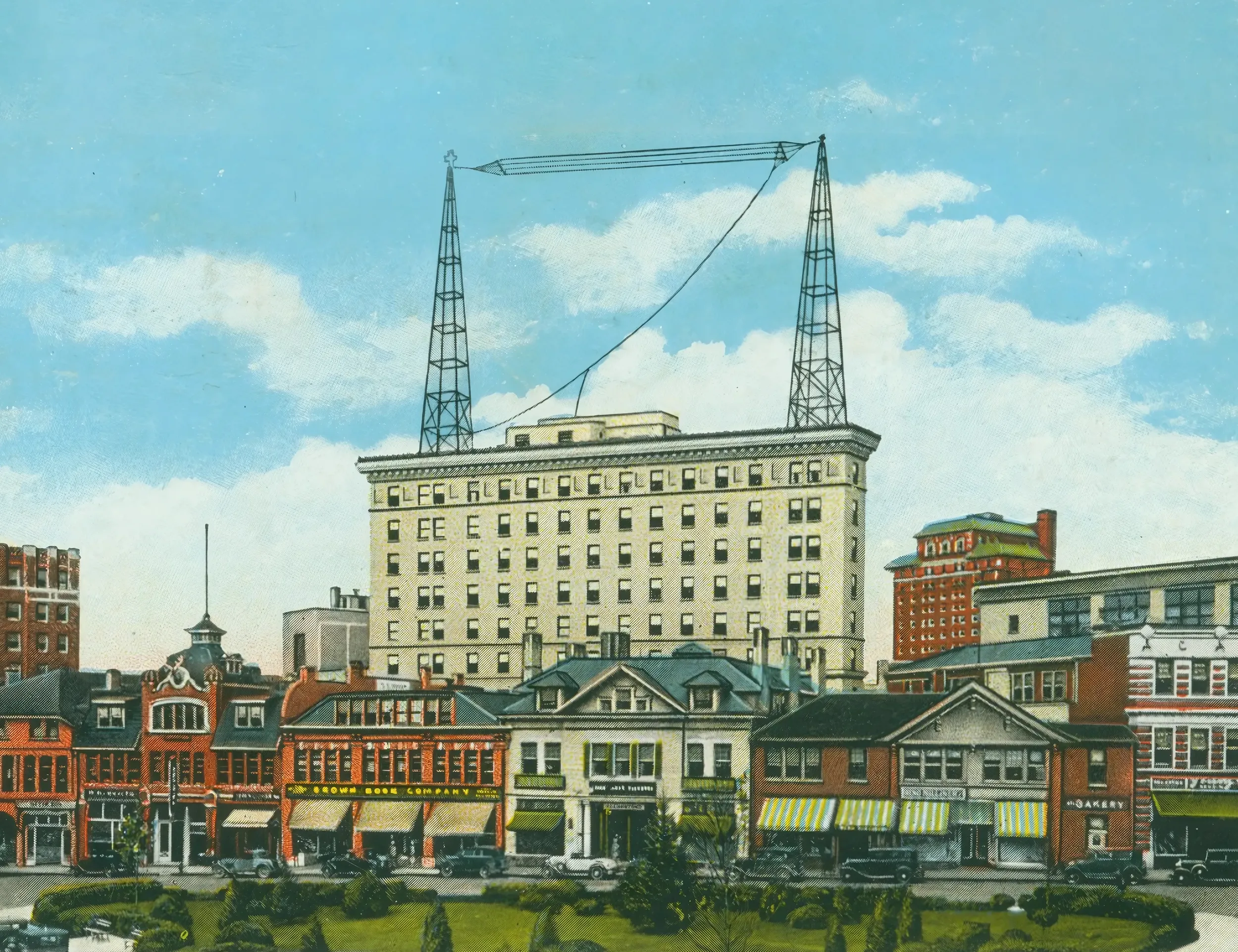 flat iron building postcard from the 1920's