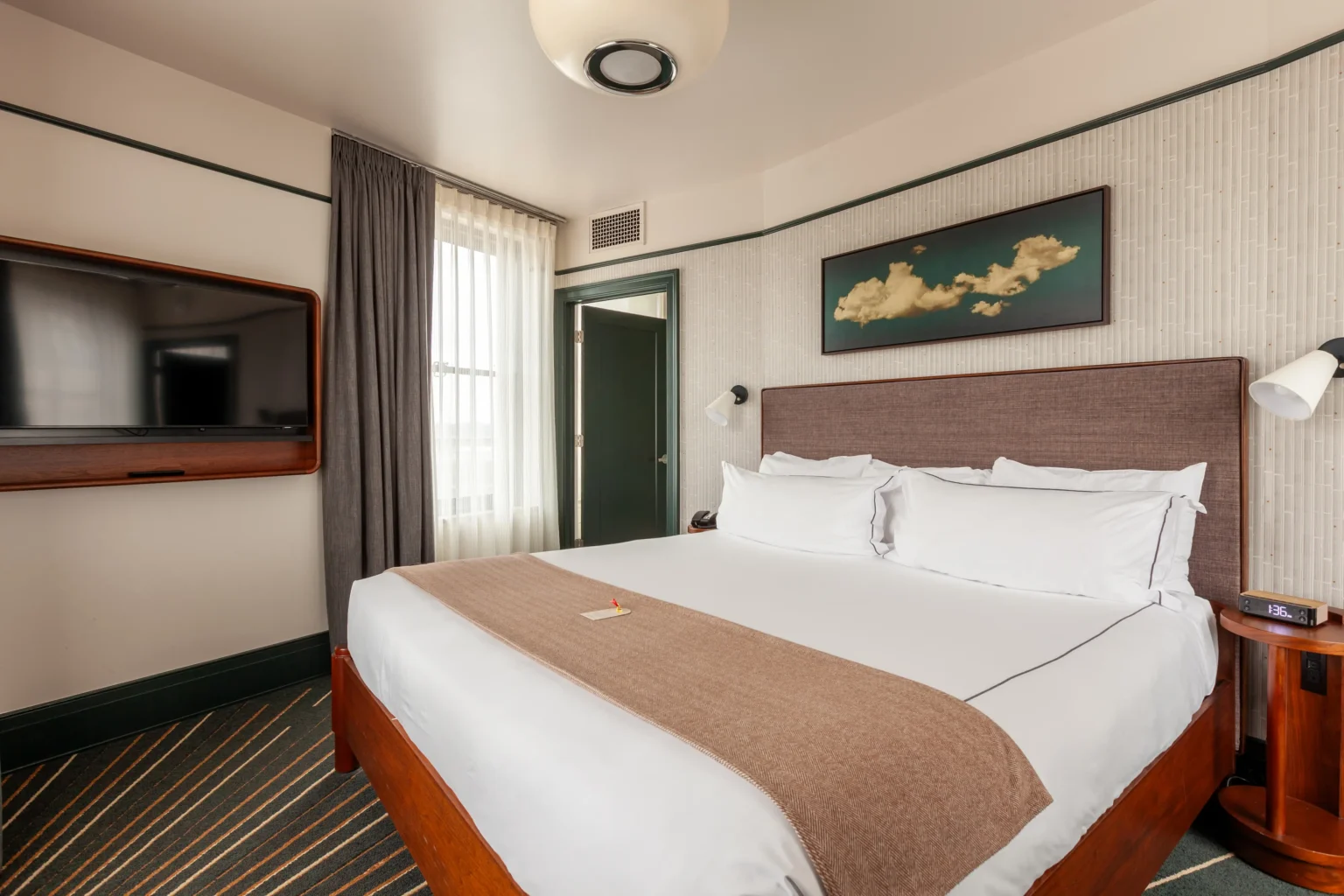 Apex King Suite at the Flat Iron Hotel