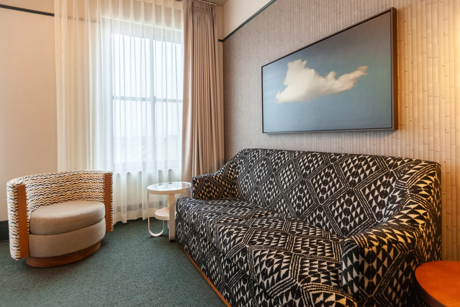 bunk suite sitting area at the Flat Iron Hotel