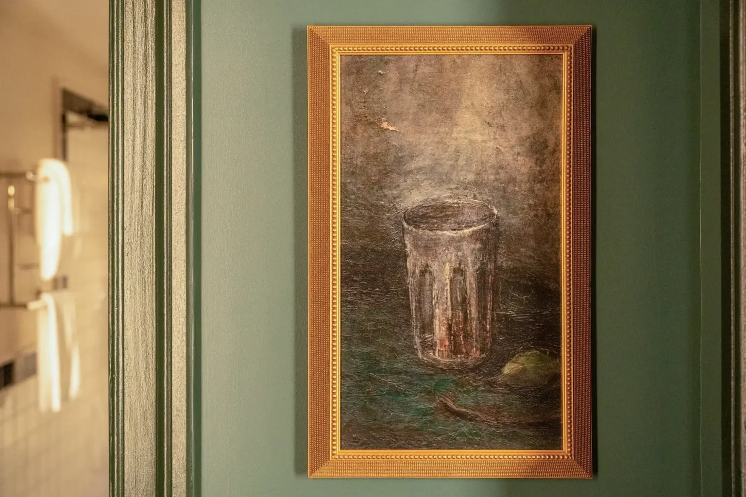 Premier King suite at the flat iron hotel , showing art work