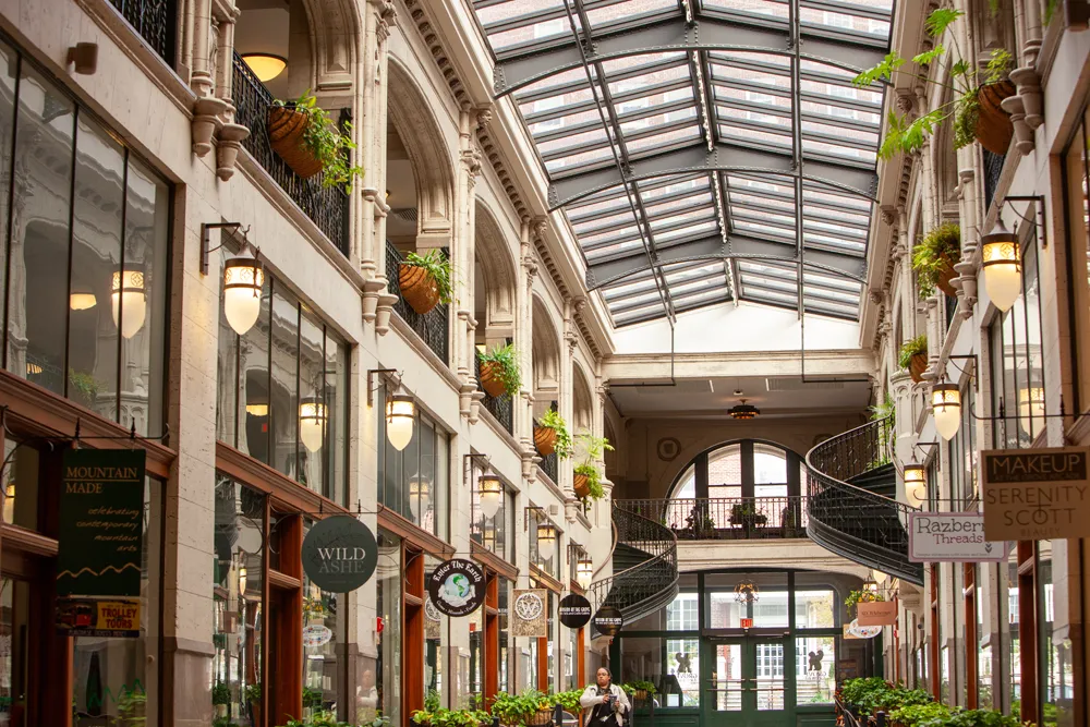 Grove Arcade