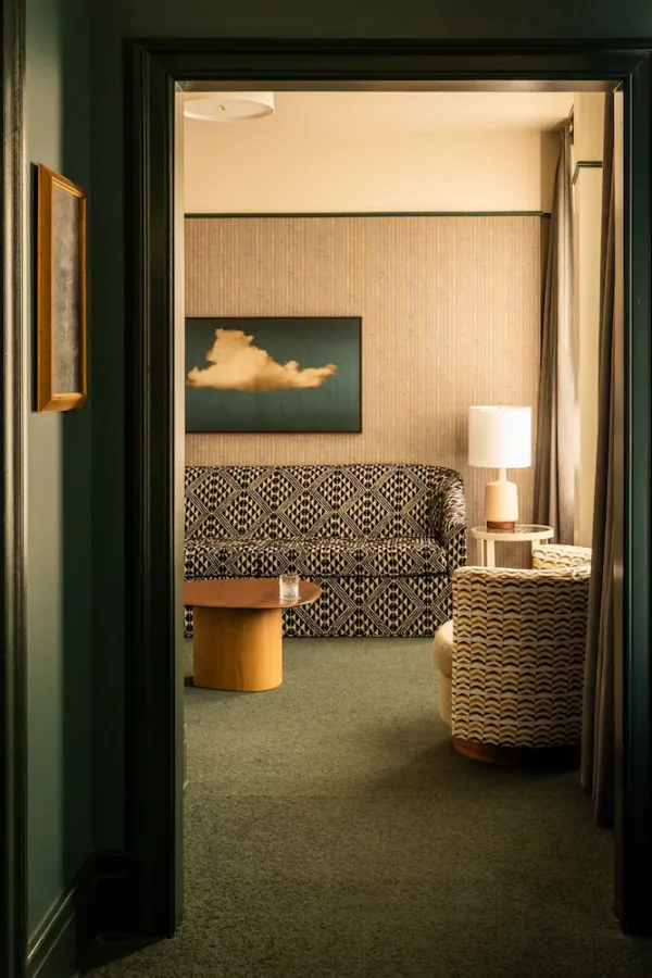 the lounge of the premier suite